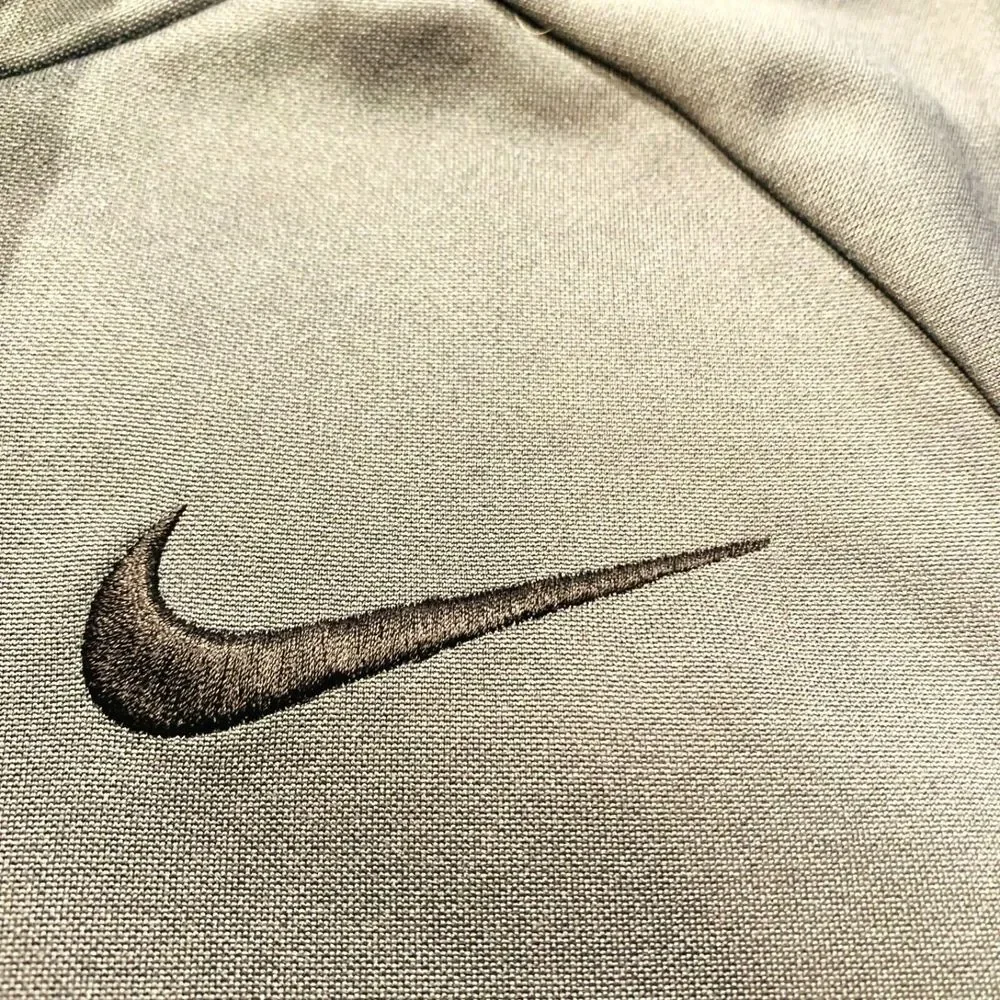 Nike Dri-Fit‎ Hoodie Sweatshirt Fleece Lined Relaxed Fit Swoosh Black Gray M EUC